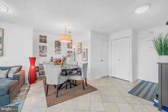 1239 Vermont Ave NW in Washington, DC - Building Photo - Building Photo