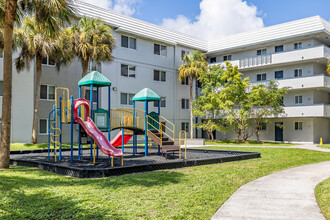 Cutler Gardens Apartments in Cutler Bay, FL - Building Photo - Building Photo