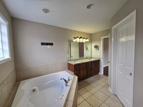 309 Eureka Way in Bowling Green, KY - Building Photo - Building Photo