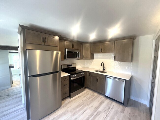 2895 White Mountain Hwy-Unit -4 in Conway, NH - Foto de edificio - Building Photo