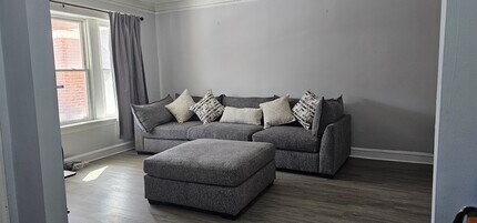 7712 S Carpenter St, Unit #1 in Chicago, IL - Building Photo - Building Photo