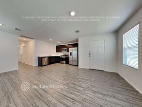 3214 Crestone Dr in Crandall, TX - Foto de edificio - Building Photo