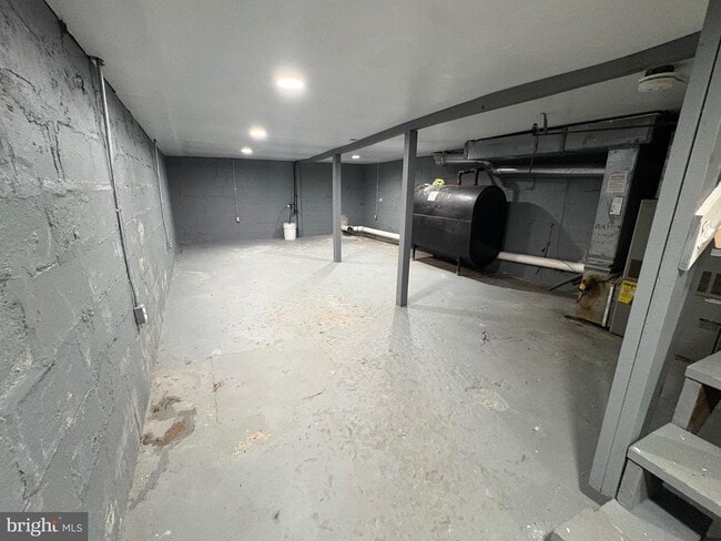 2713 Hammonds Ferry Rd in Lansdowne, MD - Building Photo - Building Photo