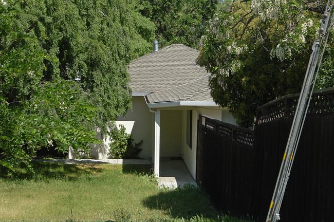 1796 San Miguel Dr in Walnut Creek, CA - Building Photo - Building Photo