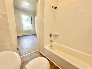 1010 Bush St in San Francisco, CA - Building Photo - Building Photo