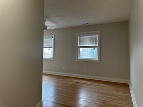 869 N Hermitage Ave in Chicago, IL - Building Photo - Building Photo