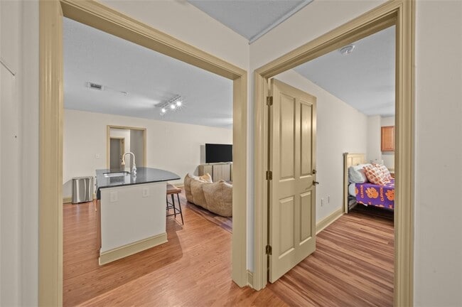 property at 1613 Muscovy Wy