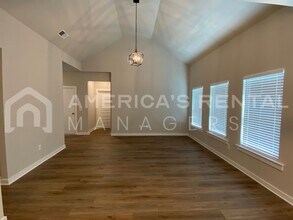 120 avalon way in Clanton, AL - Building Photo - Building Photo