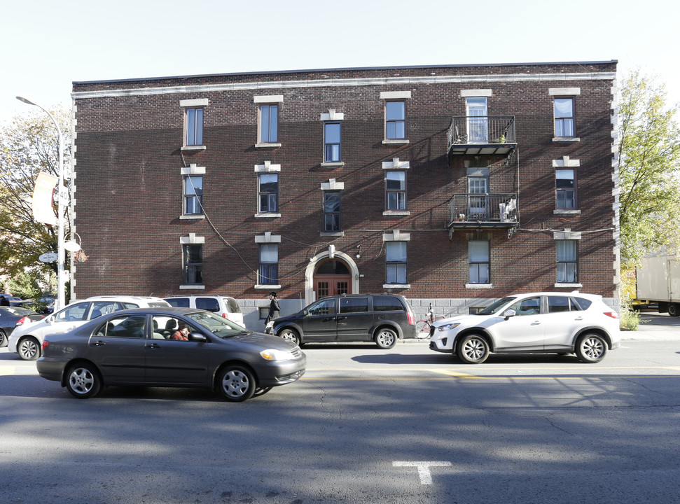 1060 Van Horne in Montréal, QC - Building Photo