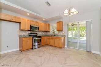 2780 W Price Blvd in North Port, FL - Building Photo - Building Photo