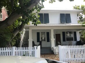 825 Eaton St, Unit C in Key West, FL - Building Photo - Building Photo