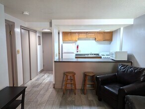 458 E College Ave in State College, PA - Foto de edificio - Building Photo