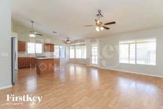 3645 E Shapinsay Dr in Queen Creek, AZ - Foto de edificio - Building Photo