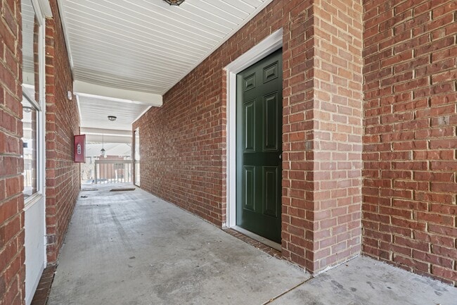 527 3rd Loop Rd in Florence, SC - Building Photo - Building Photo