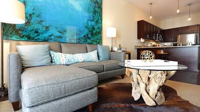 79 Commerce in Montgomery, AL - Foto de edificio - Interior Photo