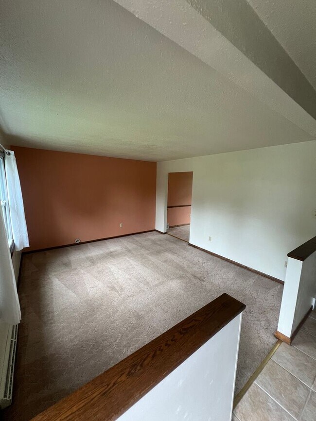 2808 Pittsburgh Ave in Erie, PA - Building Photo - Building Photo