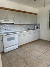 3452 SW 7th St in Miami, FL - Building Photo - Building Photo
