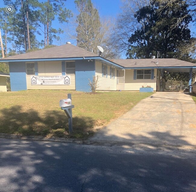 506 Hillcrest Rd in Deridder, LA - Building Photo - Building Photo