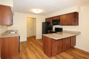 Tocco Villaggio Apartments in Clay, NY - Building Photo