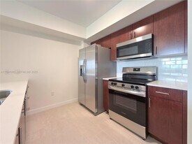 11239 NW 4th Terrace in Miami, FL - Building Photo