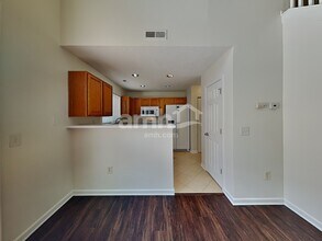 9428 Meadowmont View Dr in Charlotte, NC - Building Photo - Building Photo