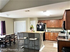 101 Tuscany Trail in Statesboro, GA - Building Photo - Building Photo