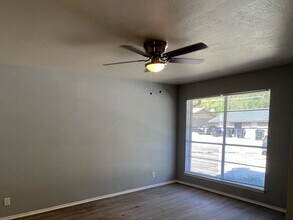 2925-2925 Bernice Dr in Longview, TX - Building Photo - Building Photo