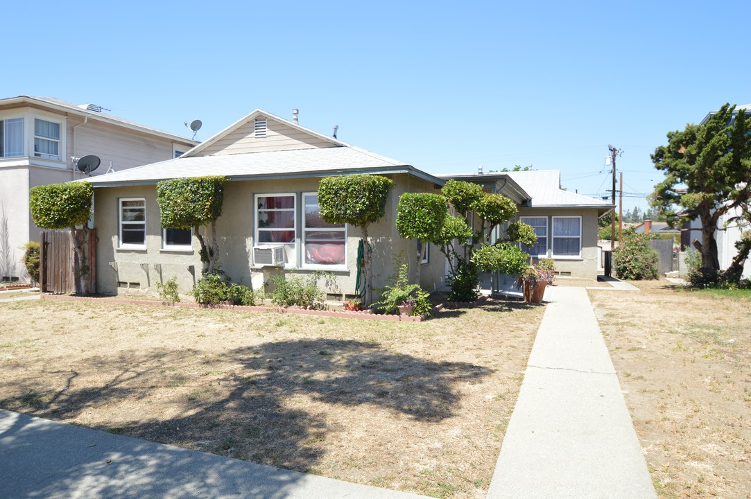 2409 Schoolside Ave in Monterey Park, CA - Building Photo