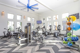 Gateway Station Apartments in Tracy, CA - Building Photo - Interior Photo
