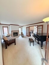 43532 Scenic Ln in Northville, MI - Building Photo - Building Photo