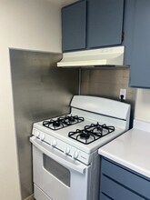 240 Holly St in Vallejo, CA - Building Photo - Building Photo