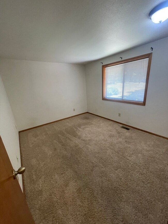 property at 1699 SW Country Club Pl