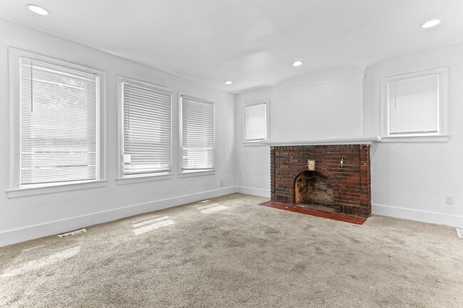 2964 Leslie St in Detroit, MI - Building Photo - Building Photo