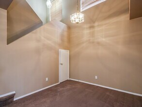 250 W Juniper Ave in Gilbert, AZ - Building Photo - Building Photo