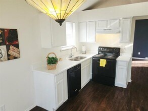 1703 Leroy Rd in Dallas, TX - Building Photo - Building Photo