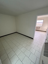 126 Alton Ave in Charlotte, TX - Building Photo - Building Photo