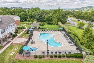 Squire Hill in Harrisonburg, VA - Building Photo - Building Photo