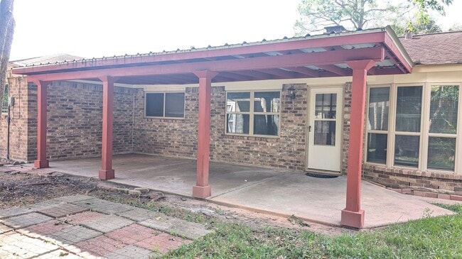 property at 10523 Huff Dr