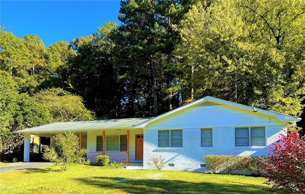 2467 Woodside Way in Chamblee, GA - Building Photo