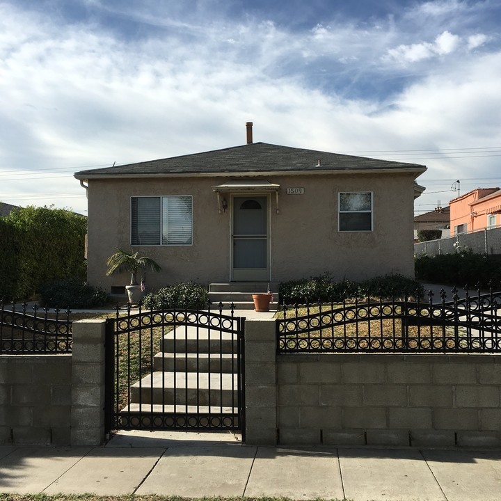 1509 Hauser Blvd in Los Angeles, CA - Foto de edificio