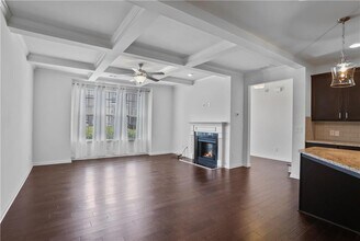 7725 Rutgers Cir in Fairburn, GA - Building Photo - Building Photo