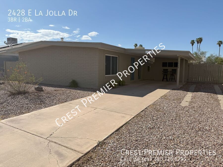 2428 E La Jolla Dr in Tempe, AZ - Building Photo