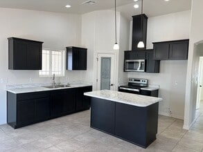 229 S Amarely Ave in San Luis, AZ - Building Photo - Building Photo