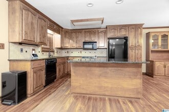 1524 Highland Dr in Birmingham, AL - Building Photo - Building Photo