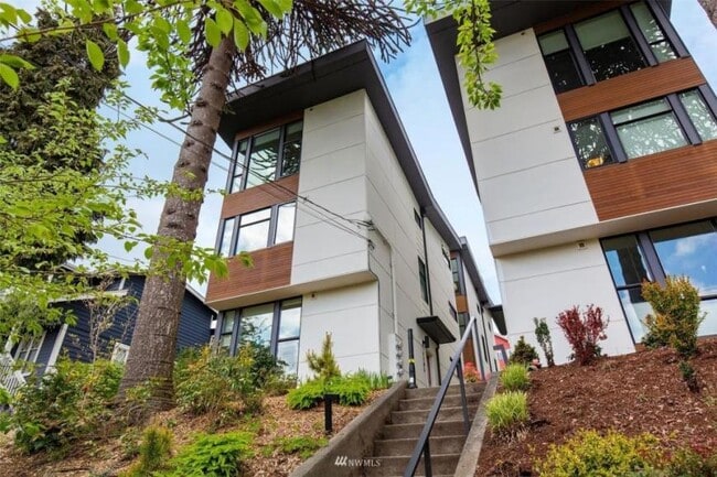 property at 1707 25th Ave
