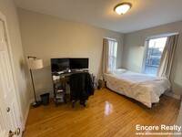 11 Farrington Ave, Unit #1 in Boston, MA - Foto de edificio - Building Photo