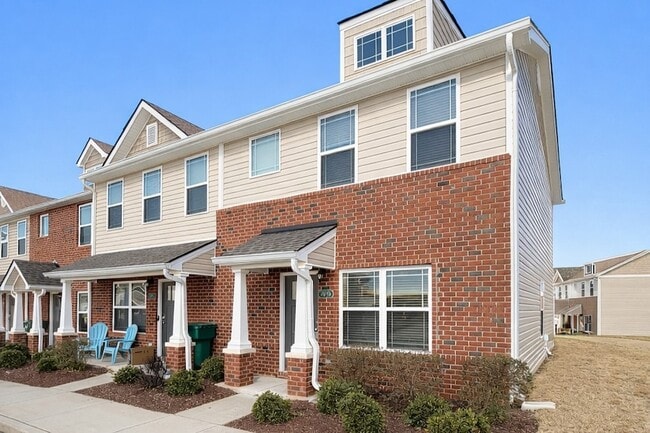 property at 7026 Magnolia Crossings