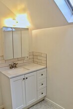 412 S Pine St in Nevada City, CA - Building Photo - Building Photo