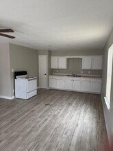 608 Harrison St in Commerce, TX - Building Photo - Building Photo