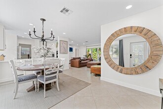 429 Inlet Rd in North Palm Beach, FL - Building Photo - Building Photo